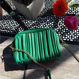 Emerald Green Bag 🤍